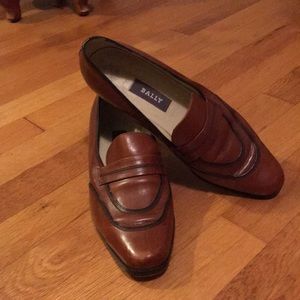 Bally women’s loafers/pumps